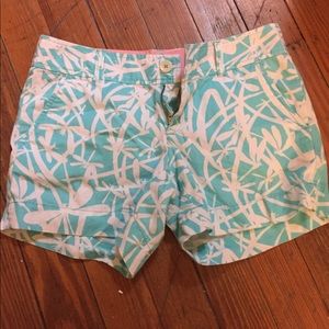 Lilly Pulitzer Callahan Shorts - EUC